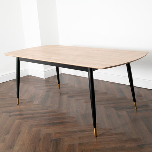 Native Home Lifestyle Light Oak Cambridge Dining Table With 4 Chairs